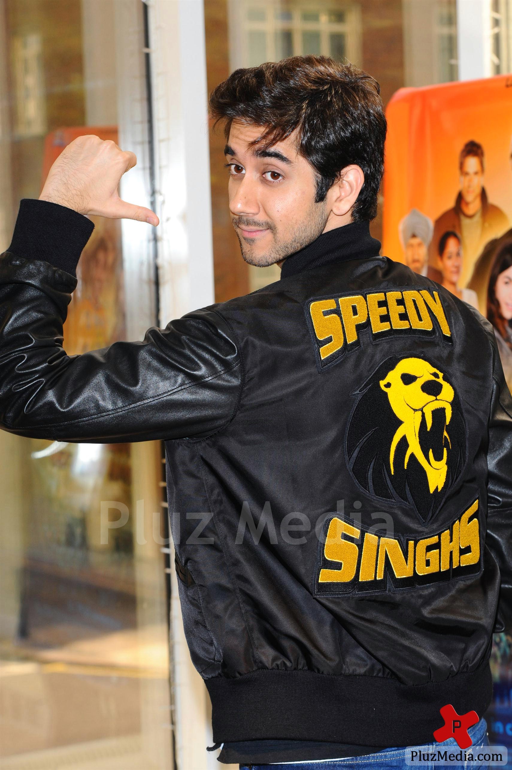 Vinay Virmani - Speedy Singh's Photocall held at Jumeirah Carlton Tower | Picture 85098